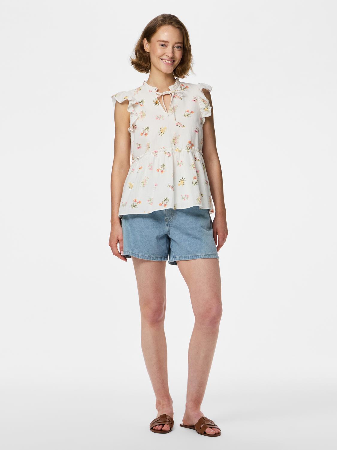 model_shot-front_full